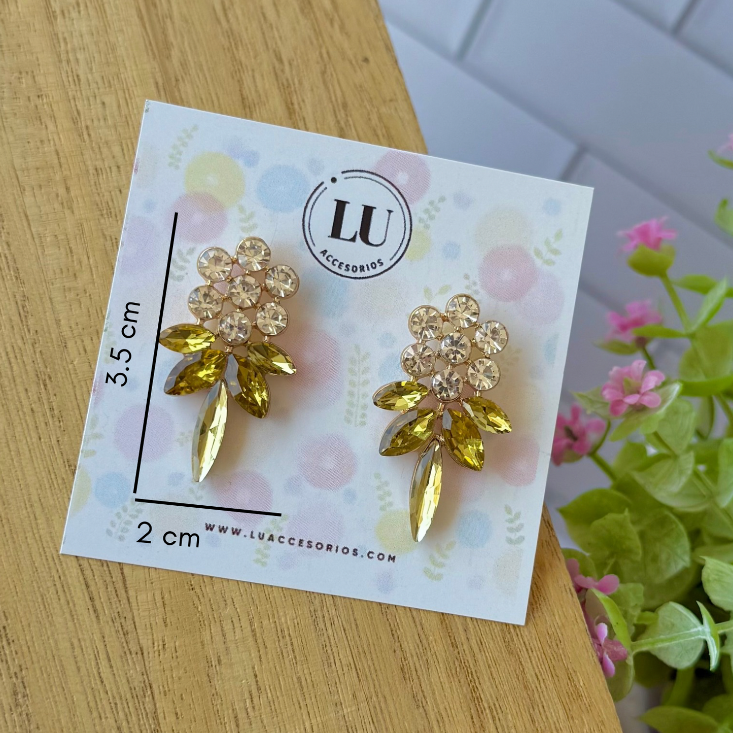 Aretes mod19 amarillos