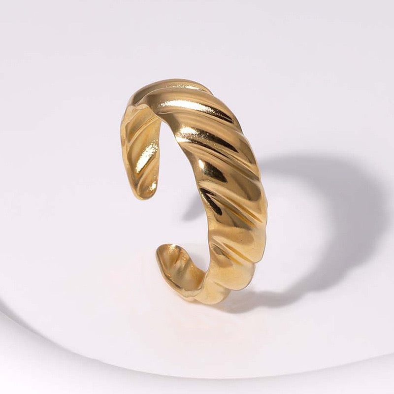 Anillo ajustable dorado espiral- acero inoxidable