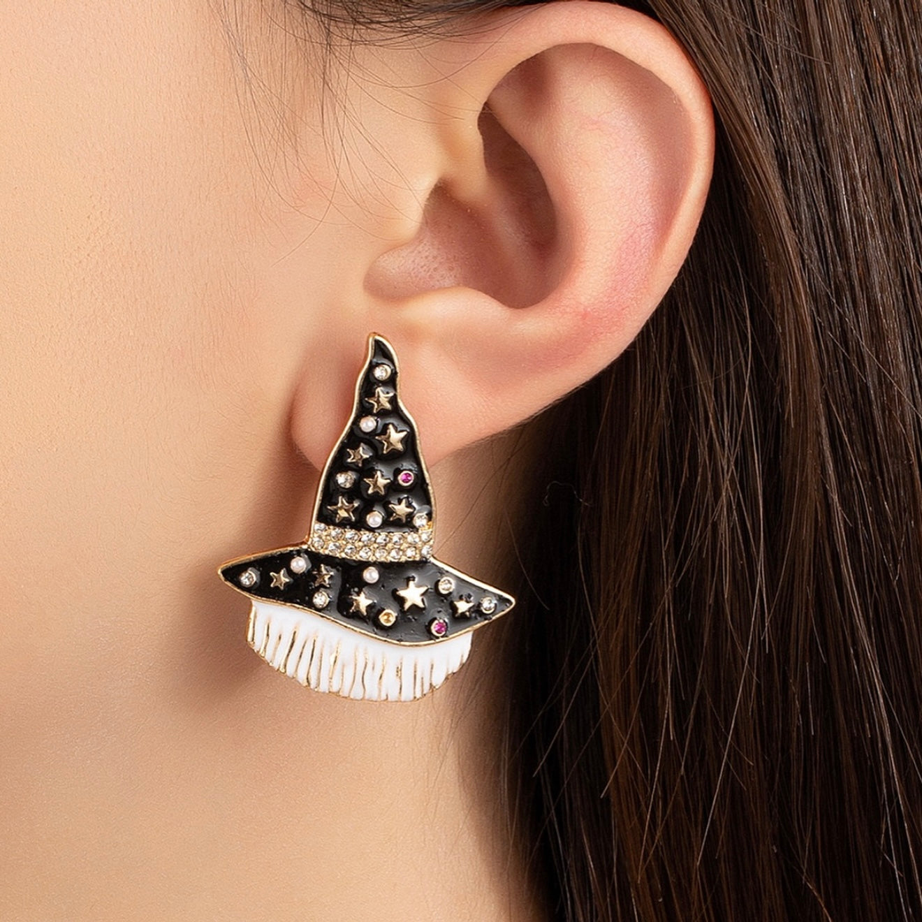 Aretes de sombrero de bruja