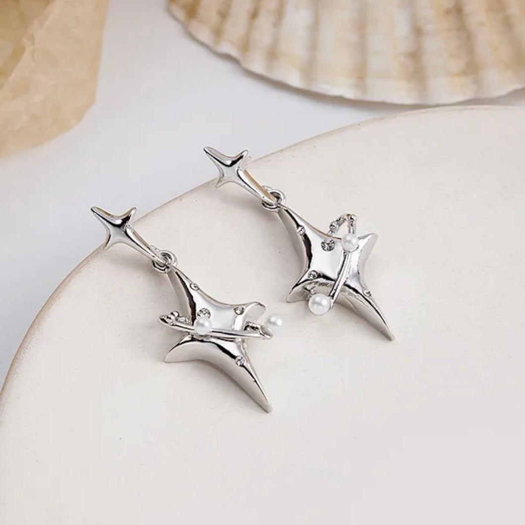Aretes shine on