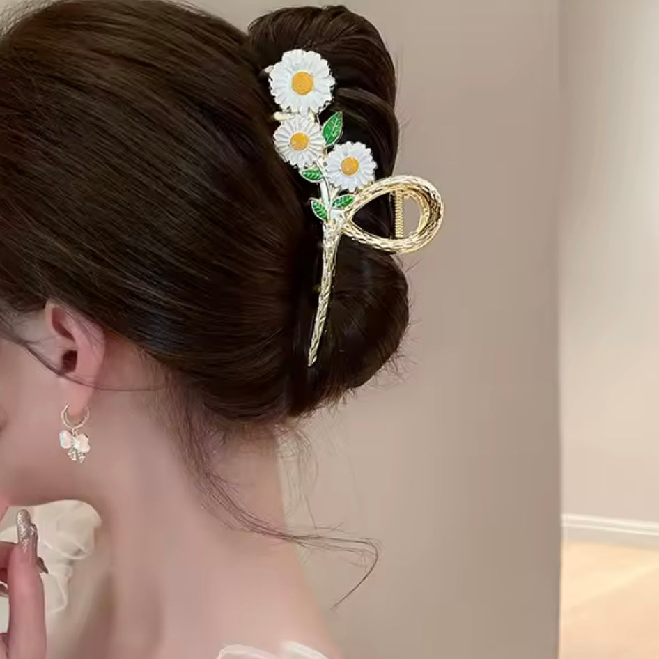 Pinza para cabello - flores blancas