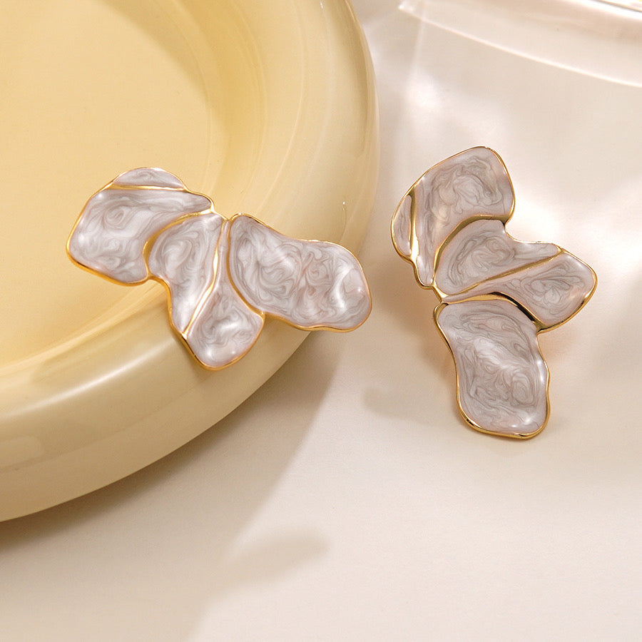 Aretes abanicos blancos- acero inoxidable