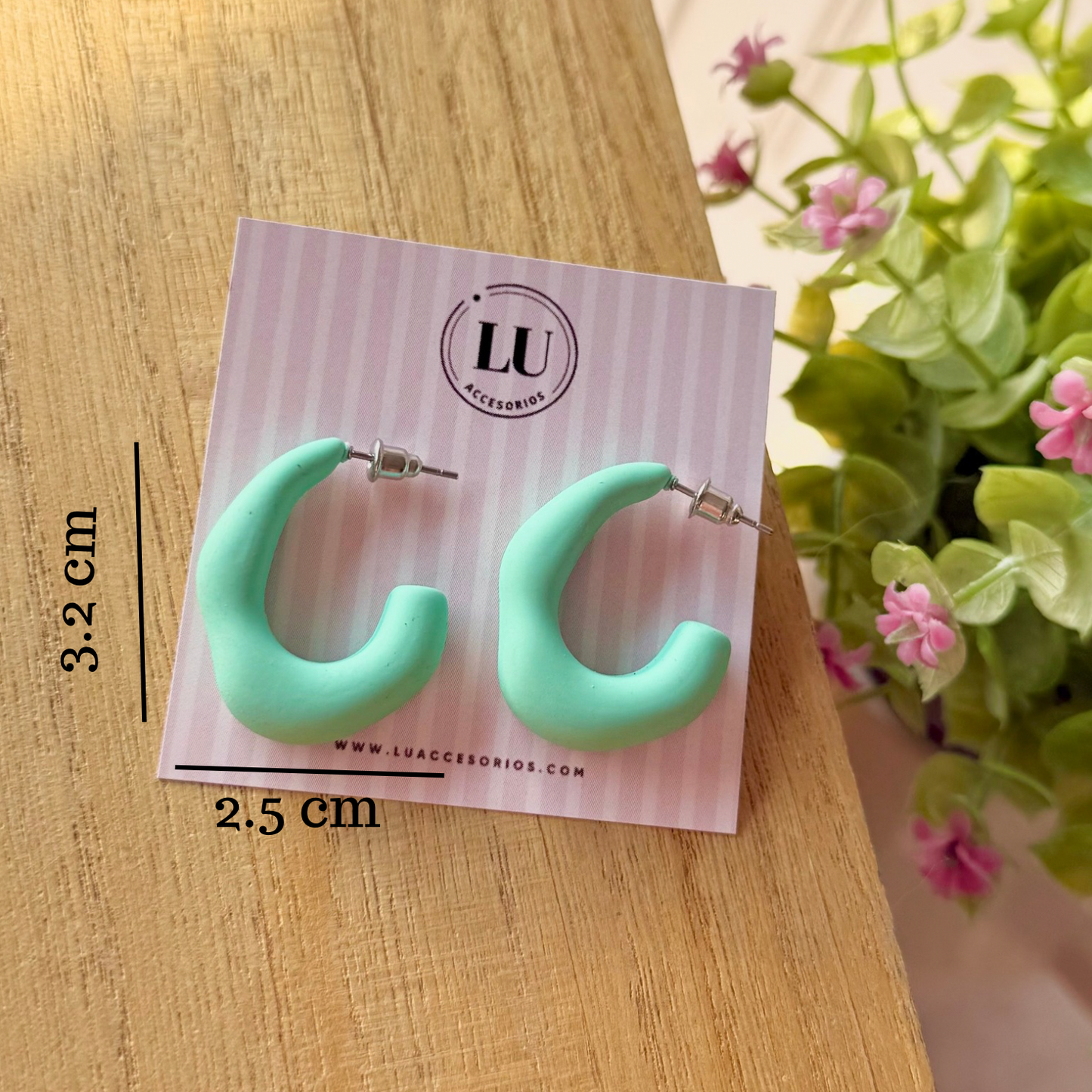 Aretes menta