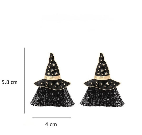 Aretes de sombrero de bruja con hilos