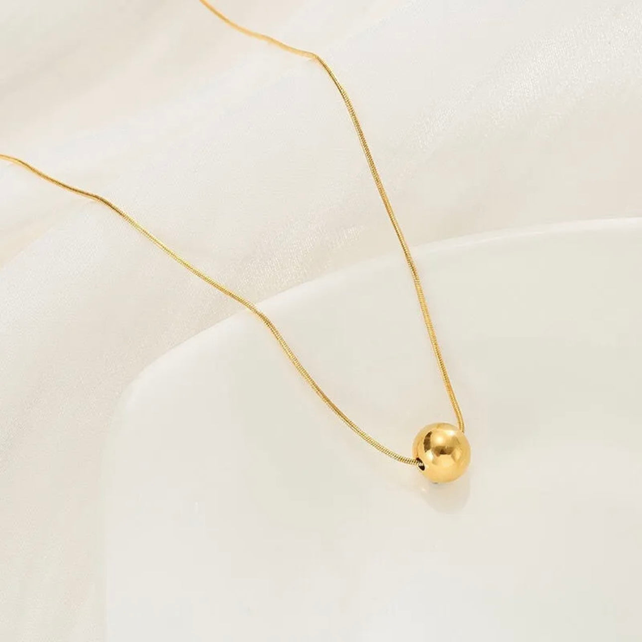 Collar dorado de Perla- Acero inoxidable