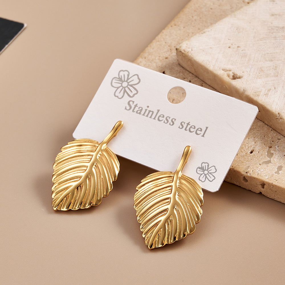 Aretes hojitas doradas - acero inoxidable