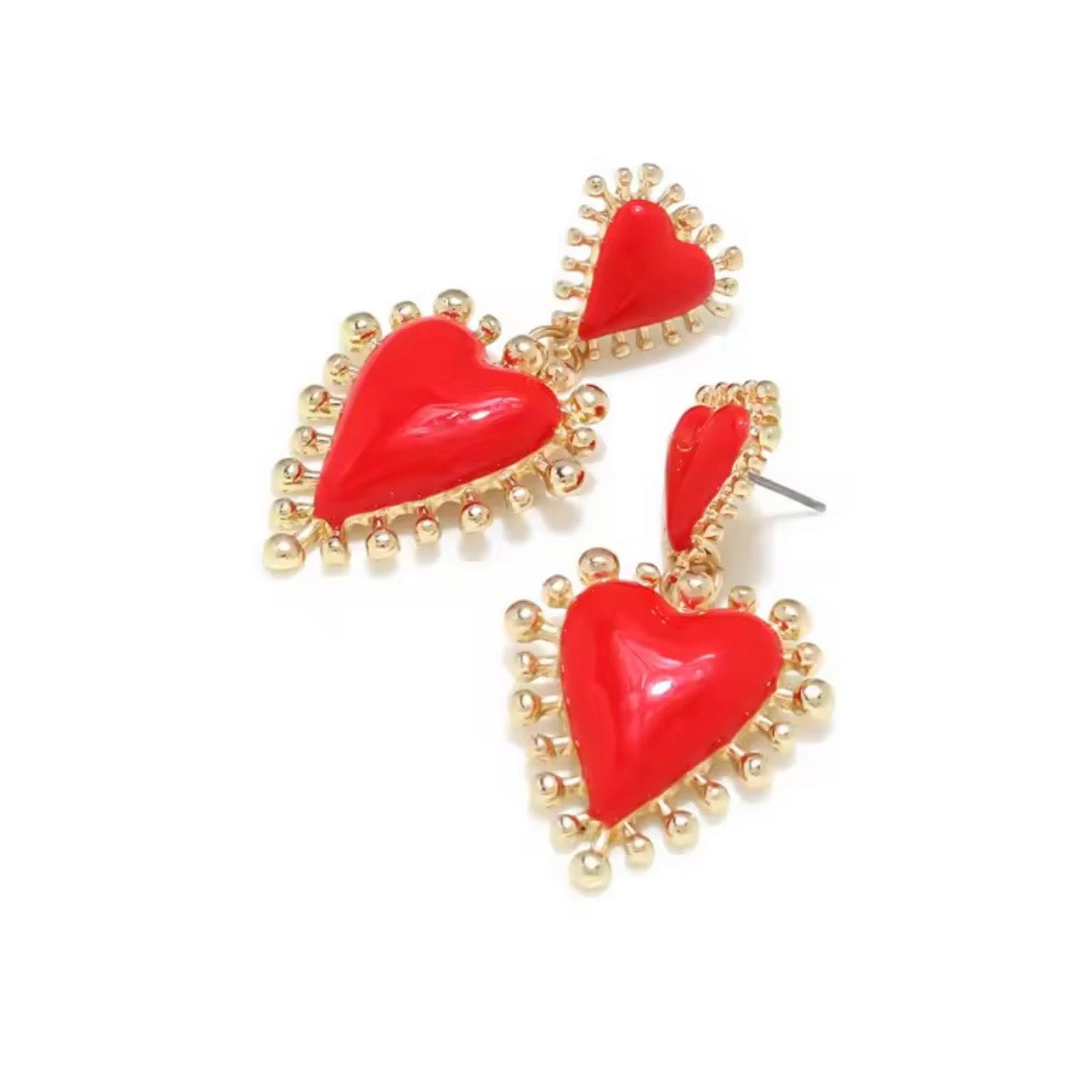 Aretes de corazones rojos con picos dorados