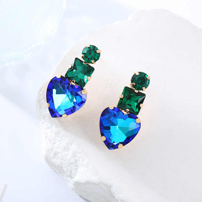 Aretes de corazón azul y verde