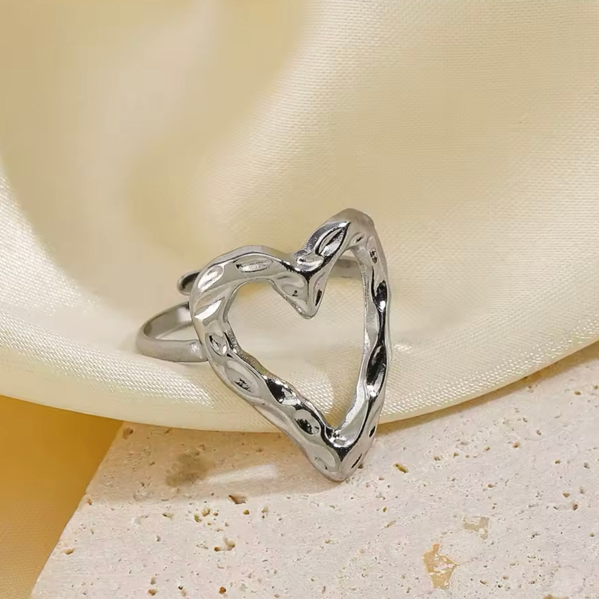 Anillo de corazón ajustable - acero inoxidable