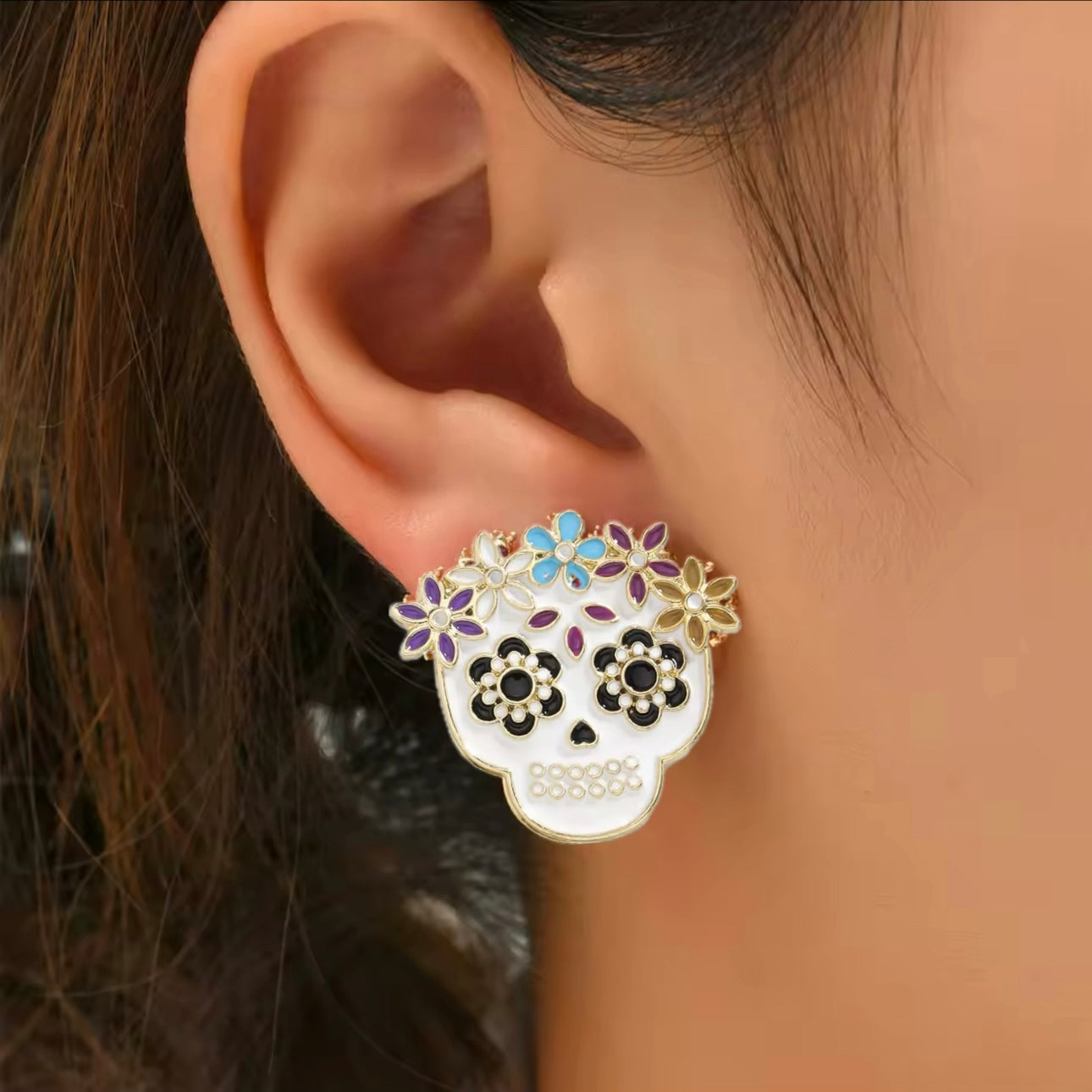 Aretes calaveritas blancas