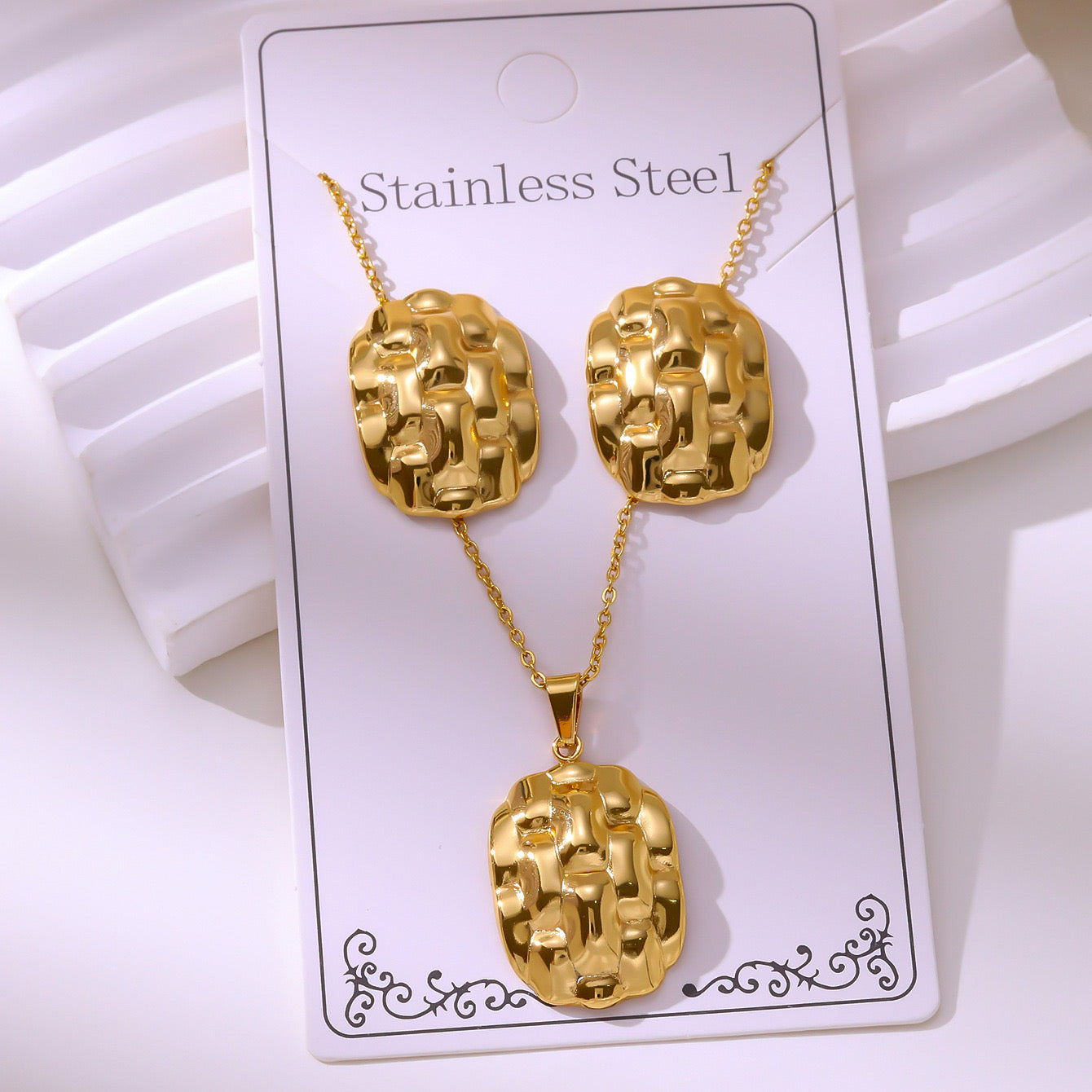 Set de collar + aretes óvalo - acero inoxidable
