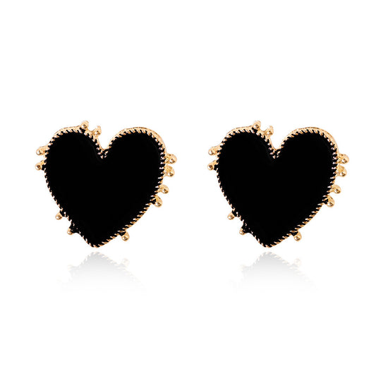 Aretes de corazones negros