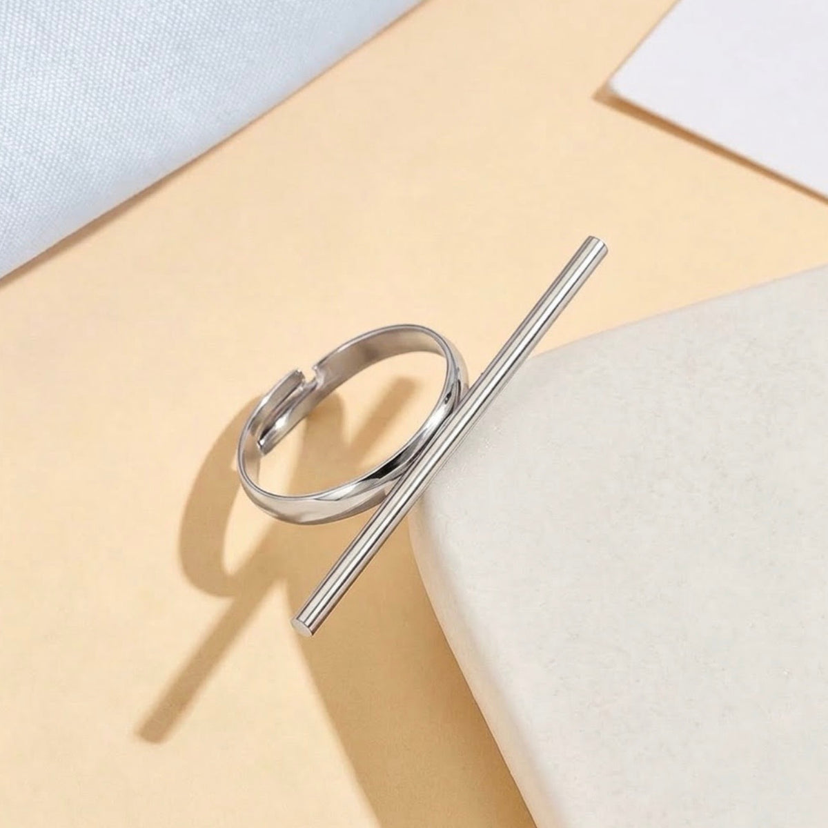 Anillo ajustable plateado - acero inoxidable