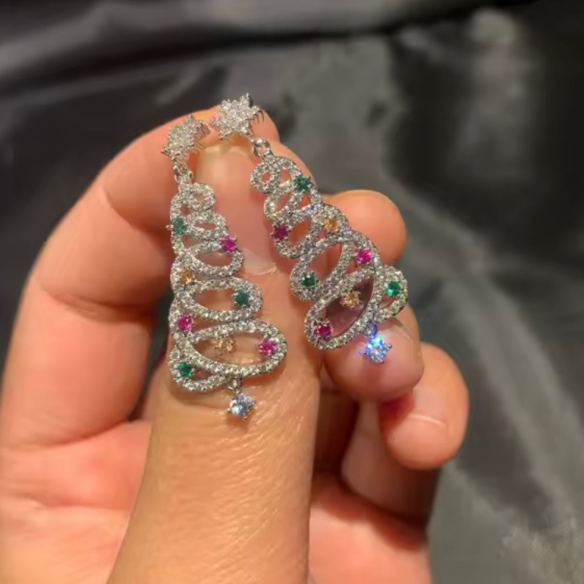 Aretes arbolitos plateados