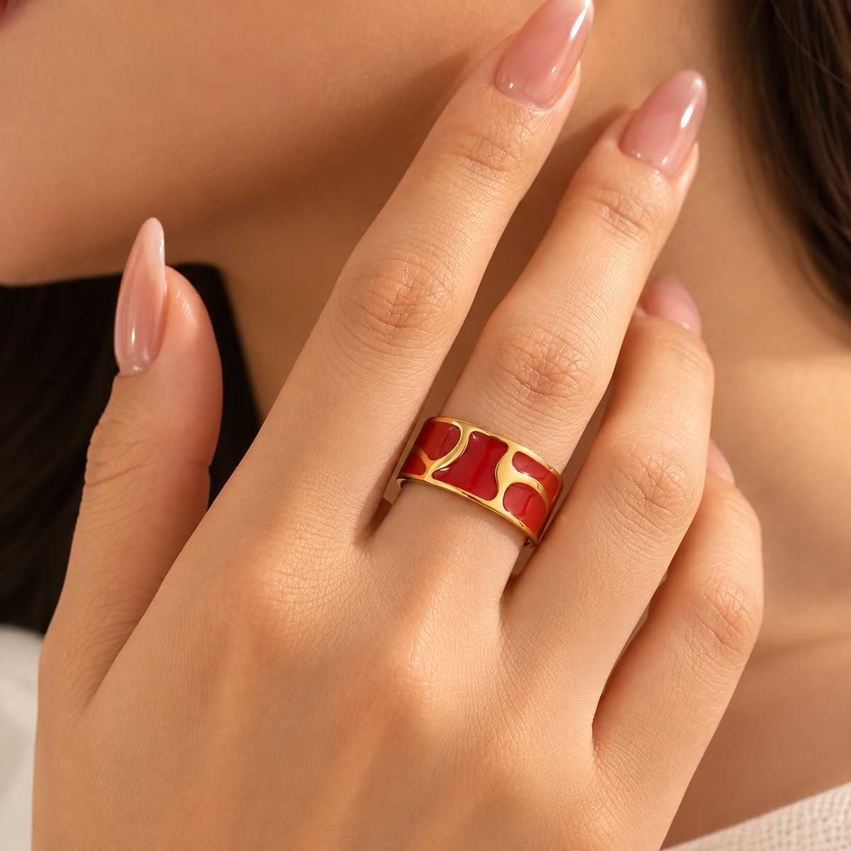Anillo ajustable rojo y dorado - acero inoxidable