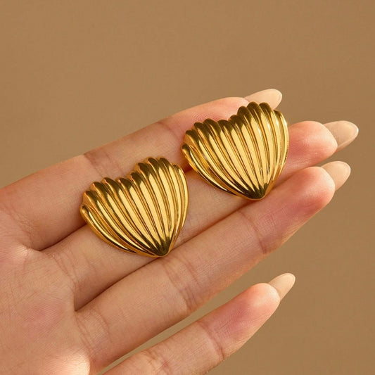 Aretes corazones con líneas  - acero inoxidable