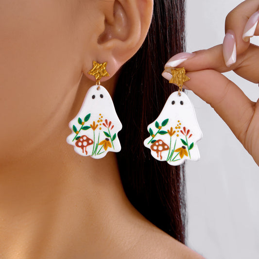 Aretes de fantasmas con flores