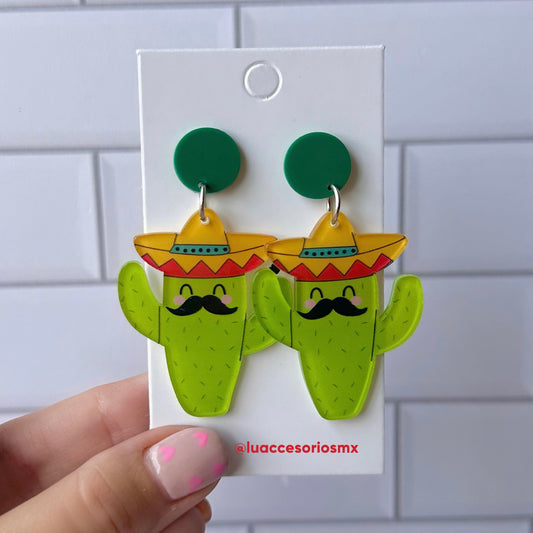 Aretes de cactus con sombrero