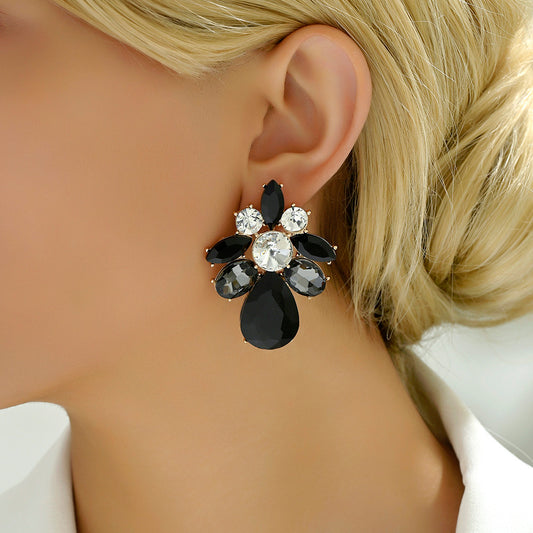 Aretes de pedrería negros