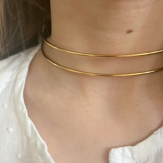 Collar dorado estilo choker
