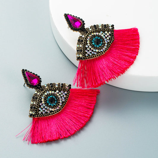 Collar de ojo pedrería con hilos rosados