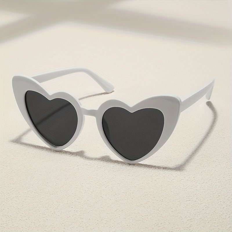 Lentes de corazón blancos