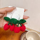 Aretes tejidos de cerezas