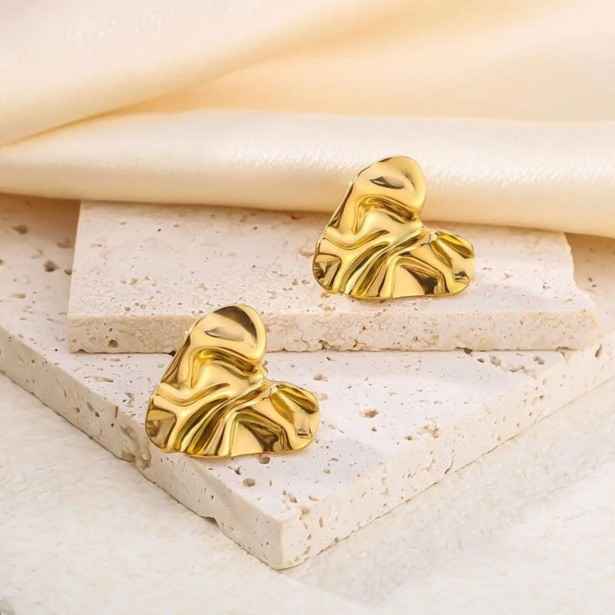 Aretes corazones arrugados  - acero inoxidable