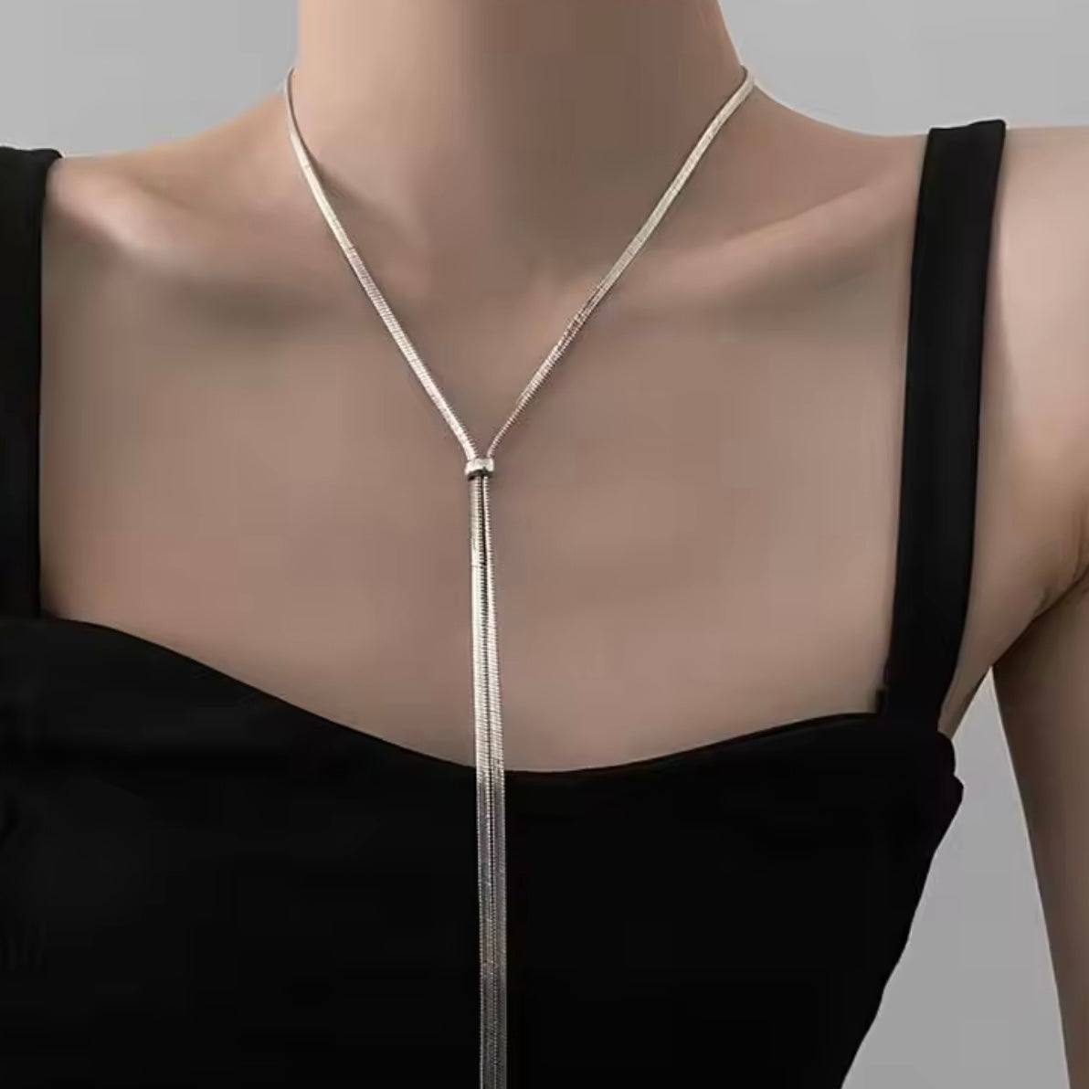 Collar ajustable plateado - acero inoxidable