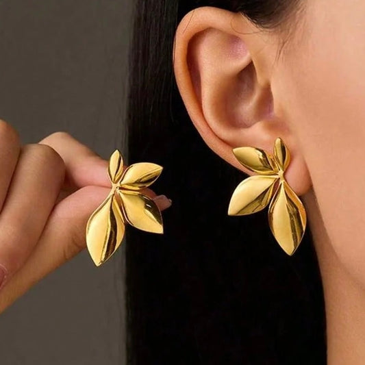 Aretes de hojitas doradas - acero inoxidable