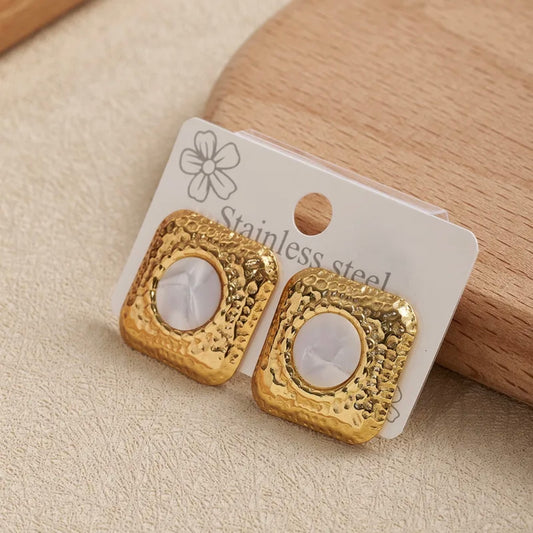 Aretes cuadrados dorado y blanco - acero inoxidable