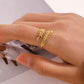 Anillo ajustable de hojas doradas - acero inoxidable