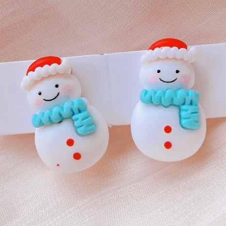 Aretes de muñecos de nieve con bufanda y gorrito