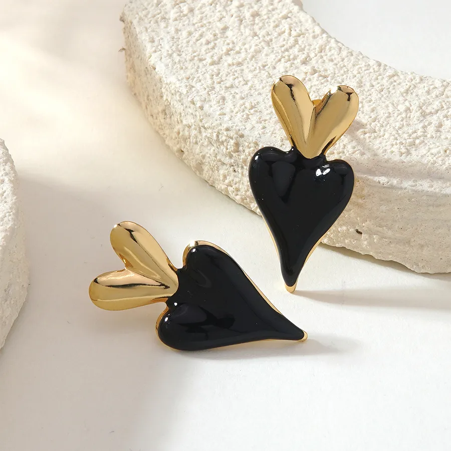 Aretes corazones dorado con negro - acero inoxidable
