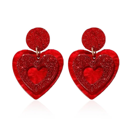 Aretes de corazones escarchados