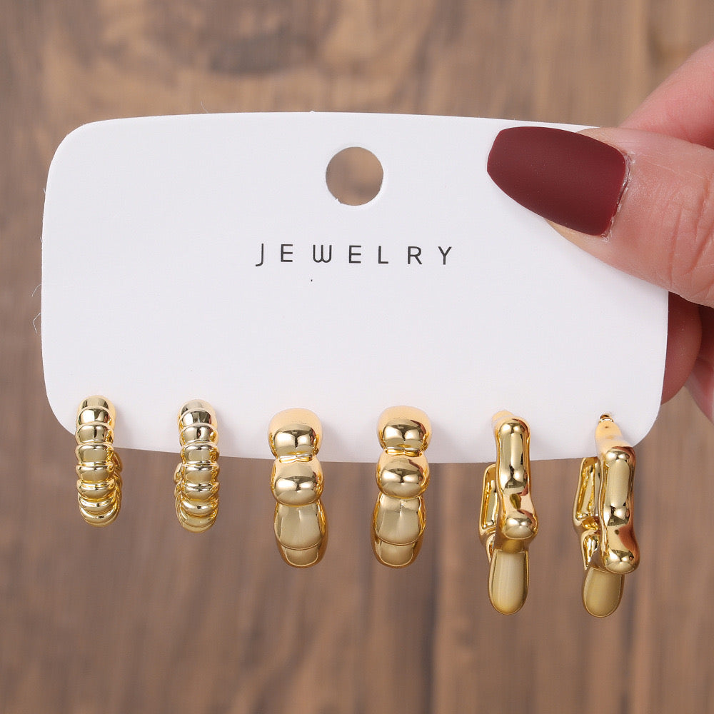 Set de 3 pares de aretes dorados