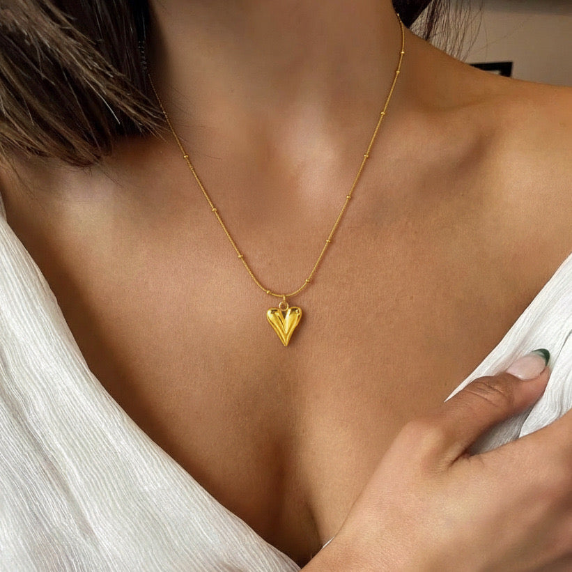Collar de corazón - acero inoxidable dorado