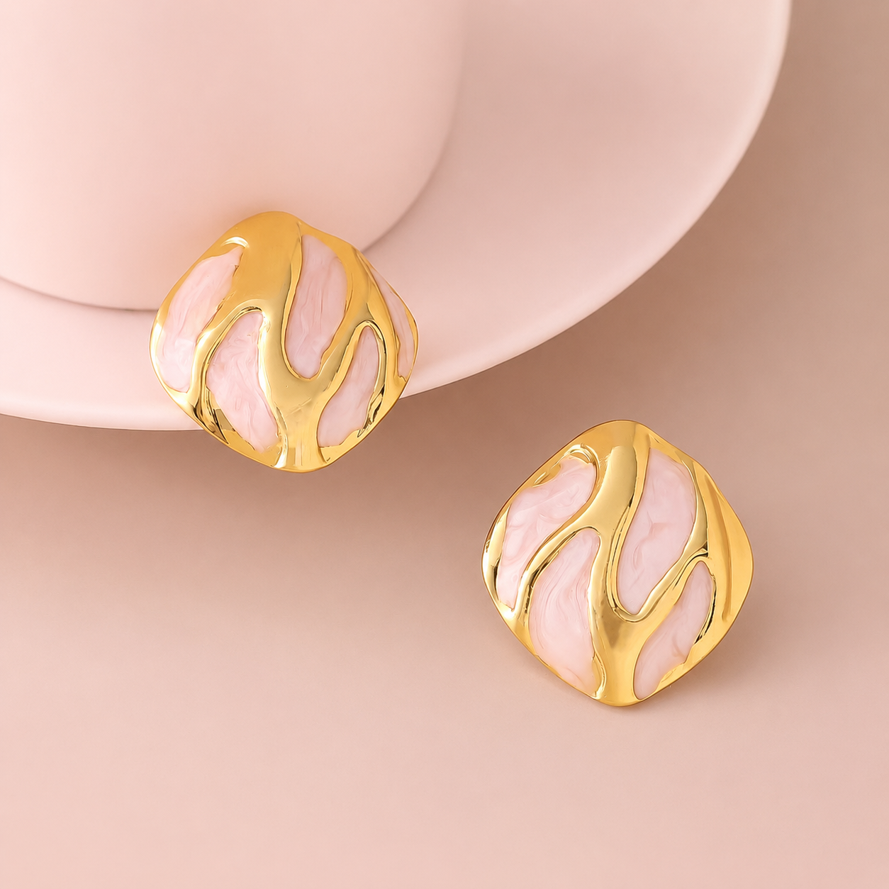 Aretes dorado con rosa - acero inoxidable