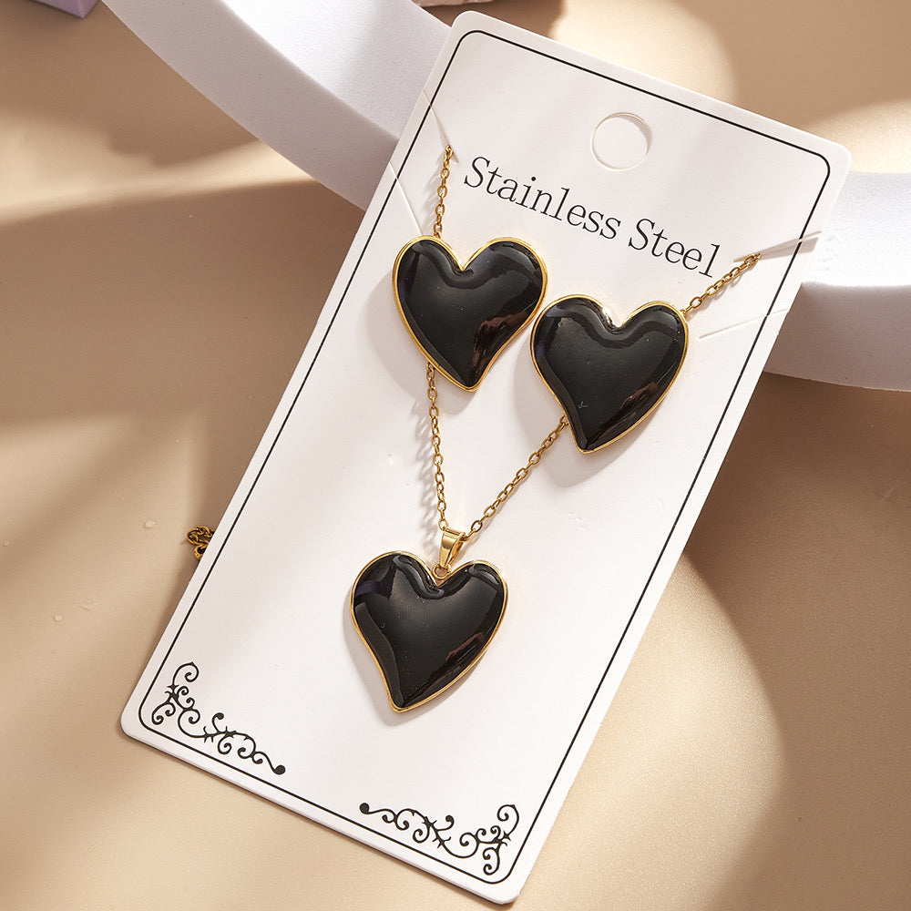 Set de collar + aretes corazones negros - acero inoxidable