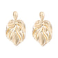 Aretes largos de hoja