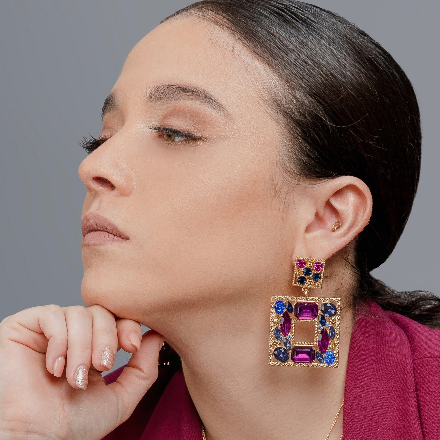 Aretes cuadrados de colores