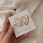 Aretes de corazones transparentes